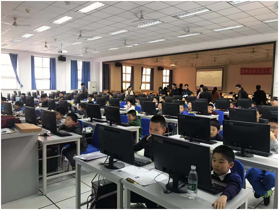 全國機器人等級考試開啟，瓦力工廠小學(xué)員沉著應(yīng)戰(zhàn)，計算機技術(shù)開發(fā)再掀新篇章